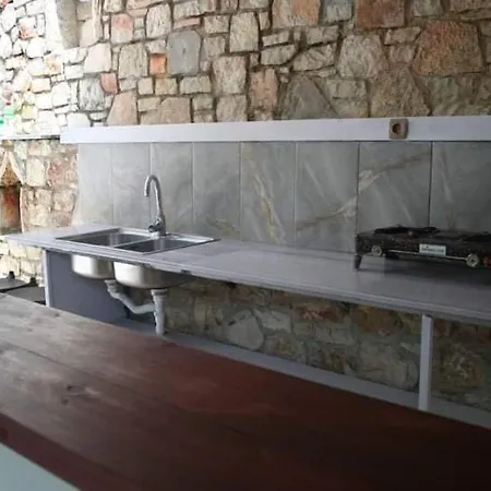 Spyridoula's 3* Himarë