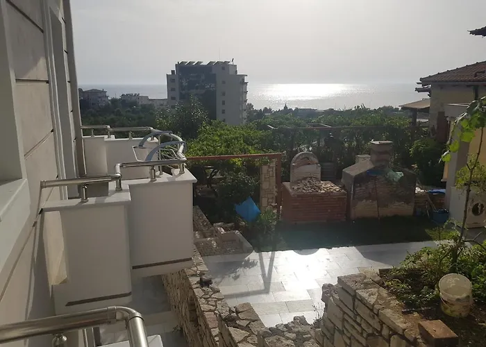 Gasthuis Spyridoula's Himare