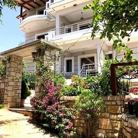 Spyridoula's Гостевой дом