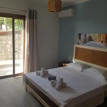 Spyridoula's Guest house *