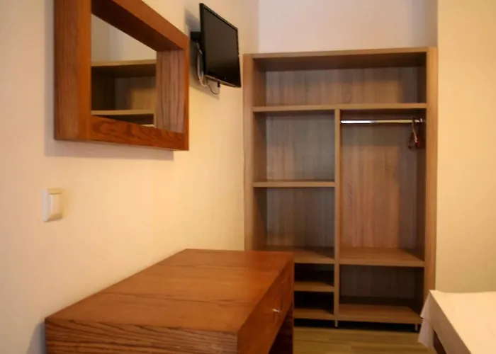 Spyridoula's Guest house Himare