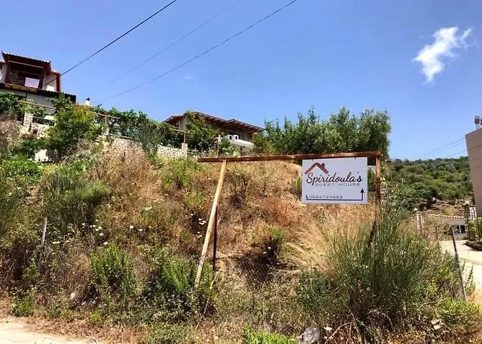 Spyridoula's Guest house Himare